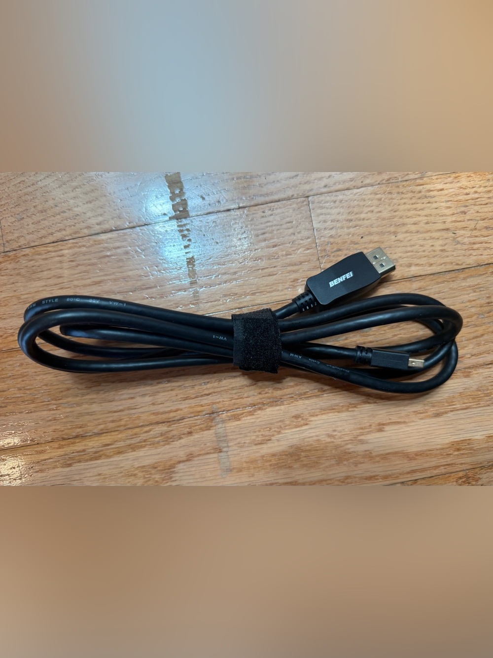 BENFEI Black USB to Mini-USB Cable - Tidy Velcro Wrap